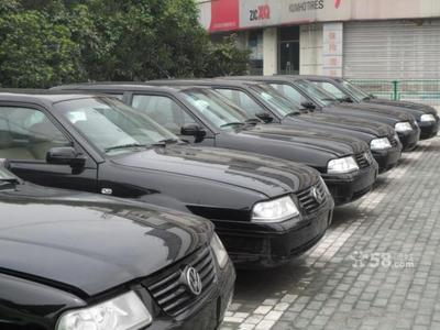 D大眾(上海/一汽)-二手桑塔納30001.8 舒適型-上海弘發(fā)舊機動車經(jīng)紀公司